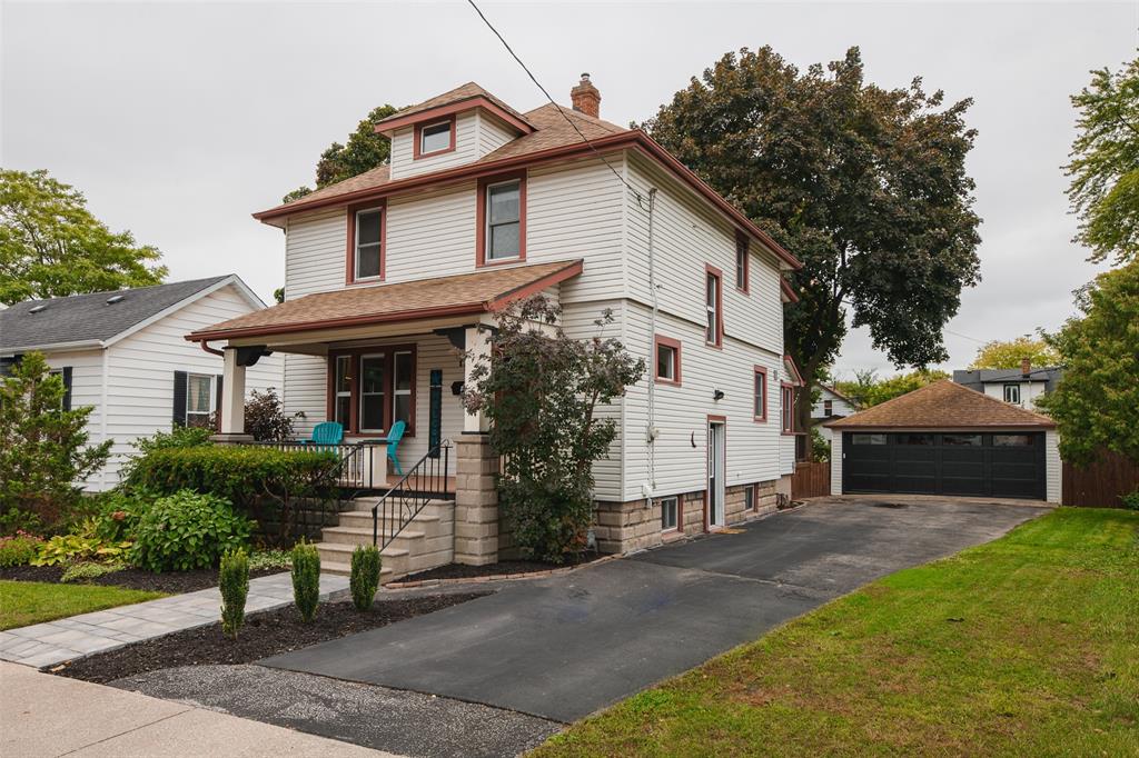 111 PENROSE Street, Sarnia, Ontario (ID 22022047)