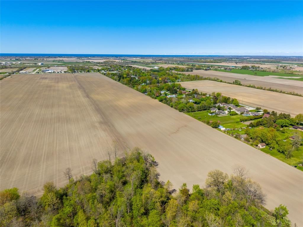 2053 LONDON Line, Sarnia, Ontario (ID 26010737)