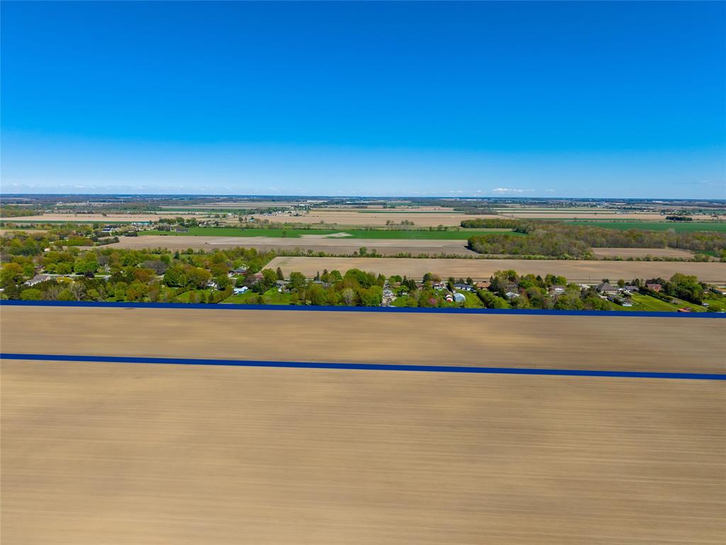 2053 LONDON Line, Sarnia, Ontario (ID 26010737)