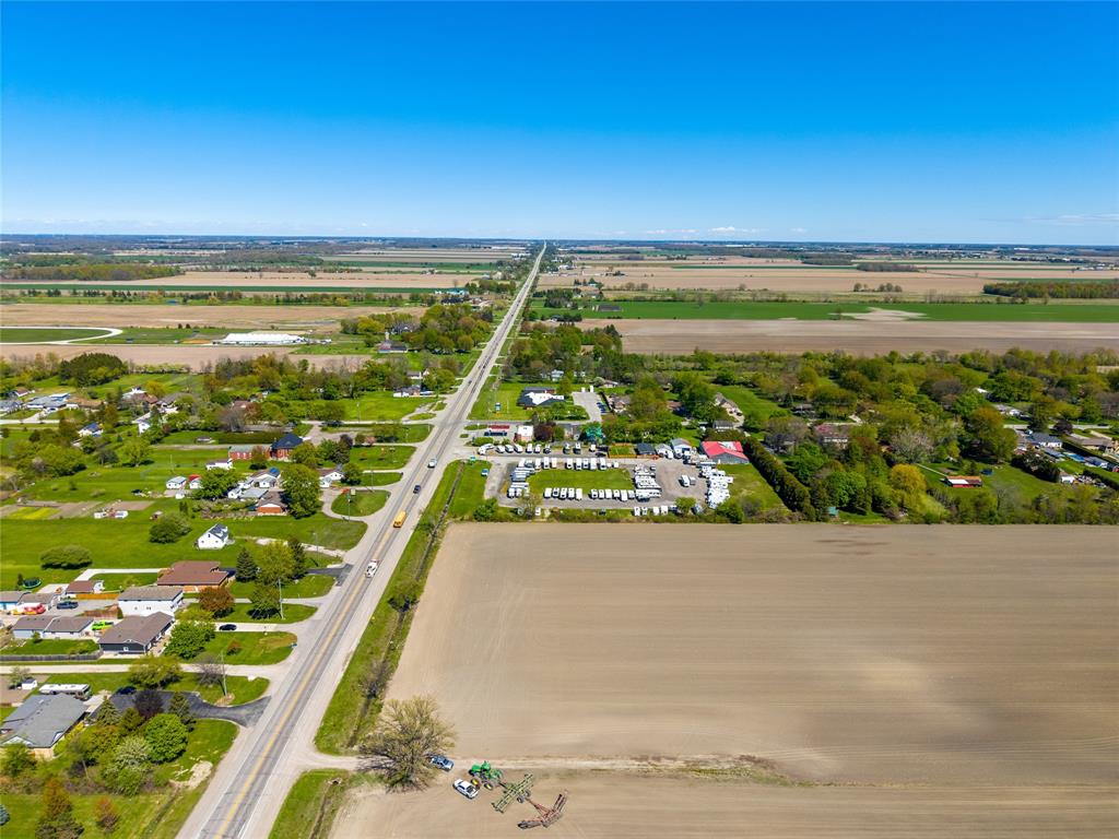 2053 LONDON Line, Sarnia, Ontario (ID 26010737)