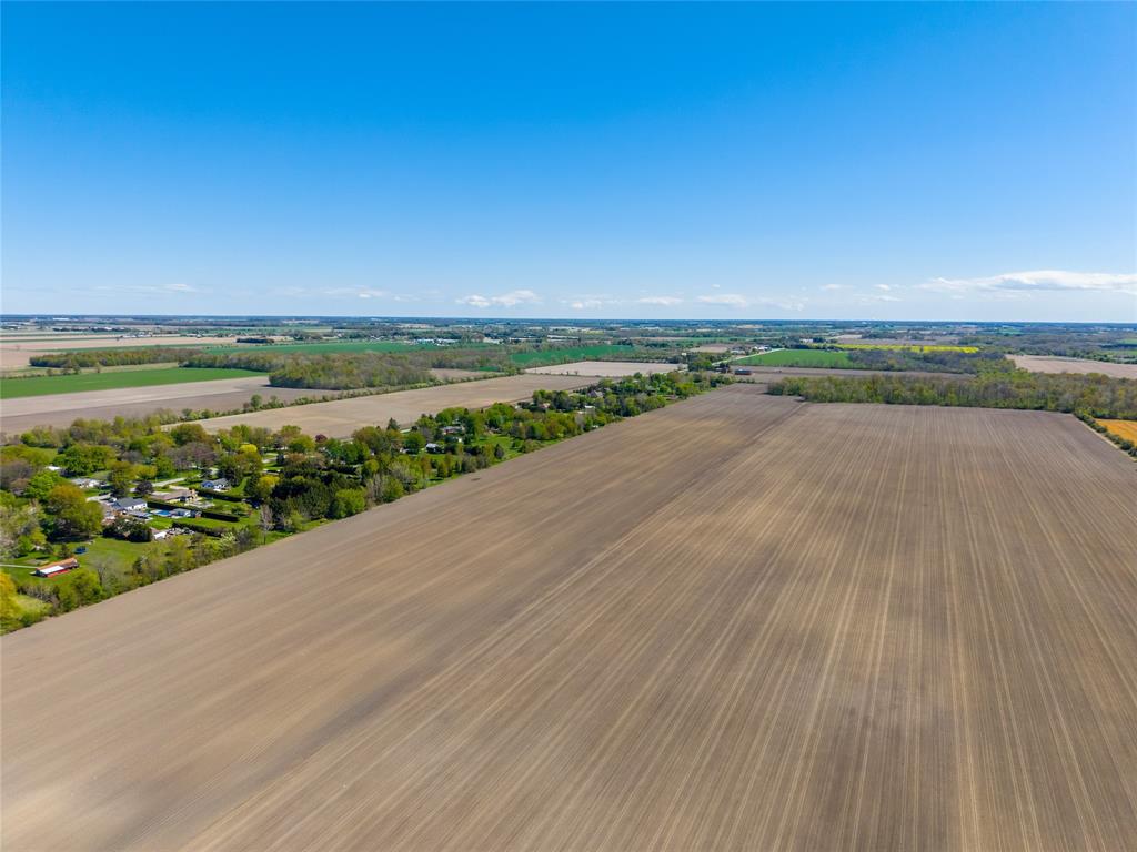 2053 LONDON Line, Sarnia, Ontario (ID 26010737)