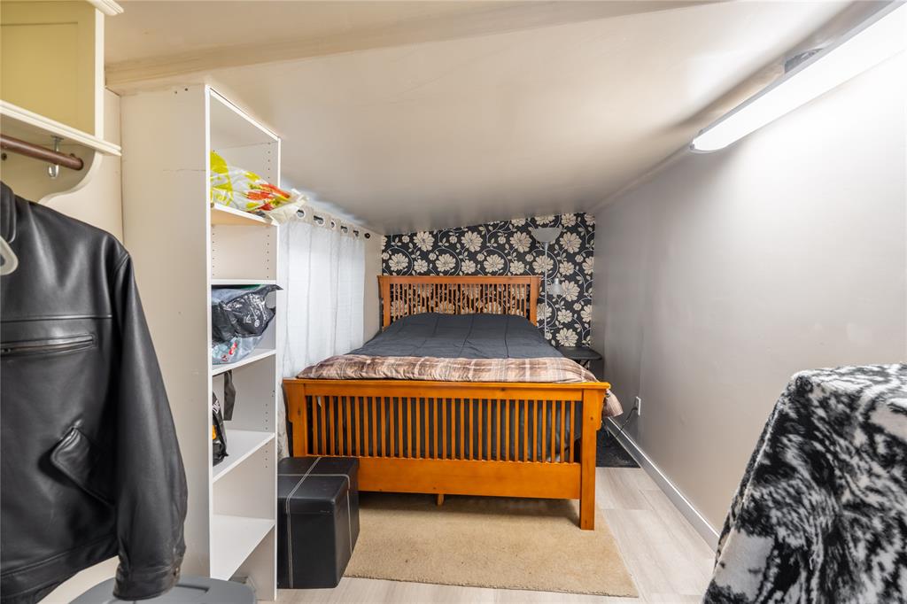 1940 LONDON Line Unit# 84, Sarnia, Ontario (ID 26012672)