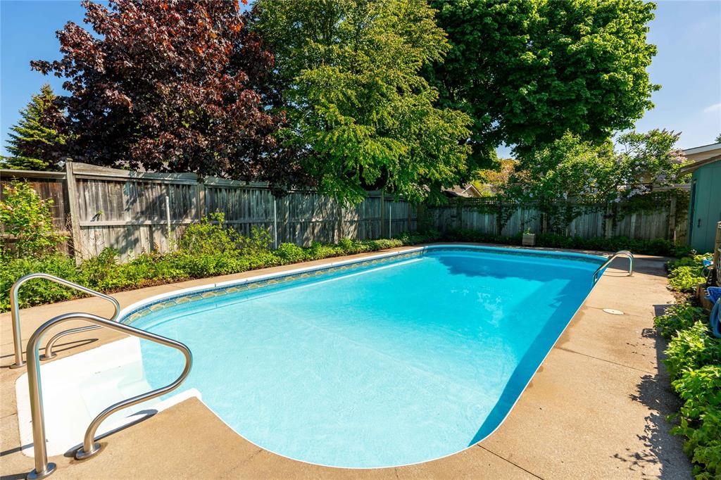 635 Highbury Park, Sarnia, Ontario (ID 26013962)