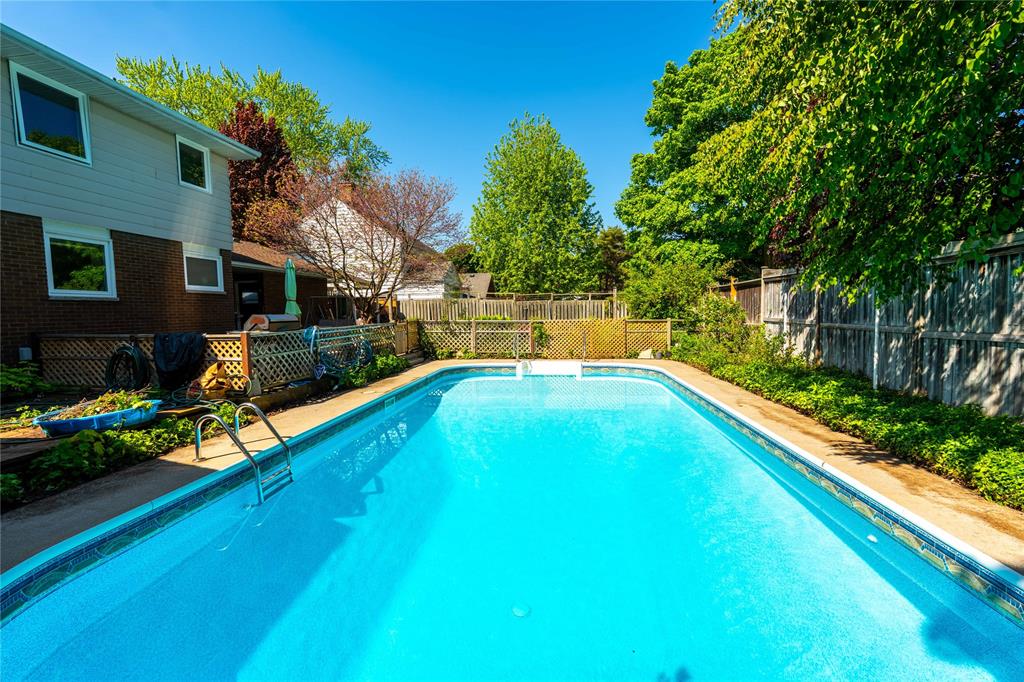 635 Highbury Park, Sarnia, Ontario (ID 26013962)
