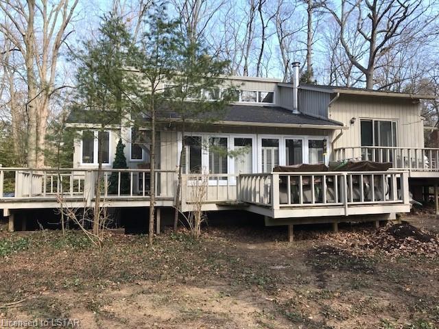 10335 DOGWOOD Crescent, Grand Bend, Ontario (ID 252600)