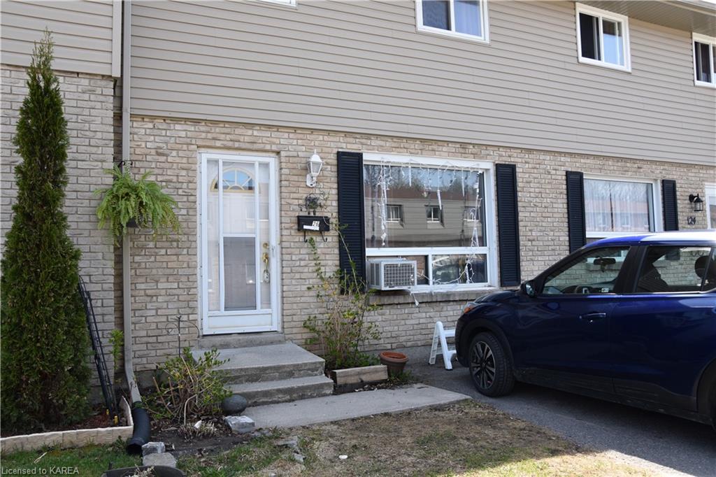 26 ROSEMUND Crescent, Kingston, Ontario (ID 40254543)