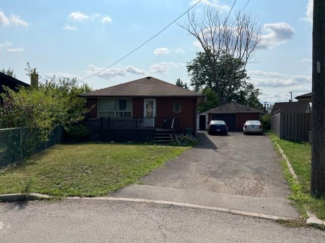 27 LAMPTON Place, Hamilton, Ontario (ID H4146186)