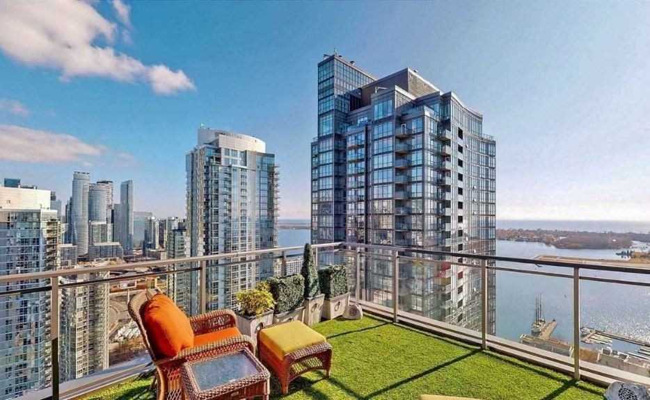 15 Fort York Blvd, Toronto, Ontario (ID C5389093)