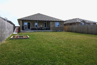 705 FOREST HILL CRT, Sarnia, Ontario (ID 201568793)