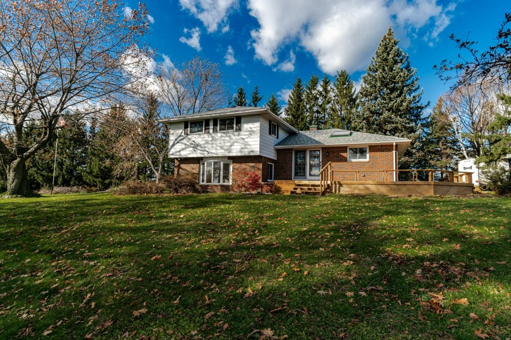 5365 Highway 96, Wolfe Island, Ontario (ID K19007076)