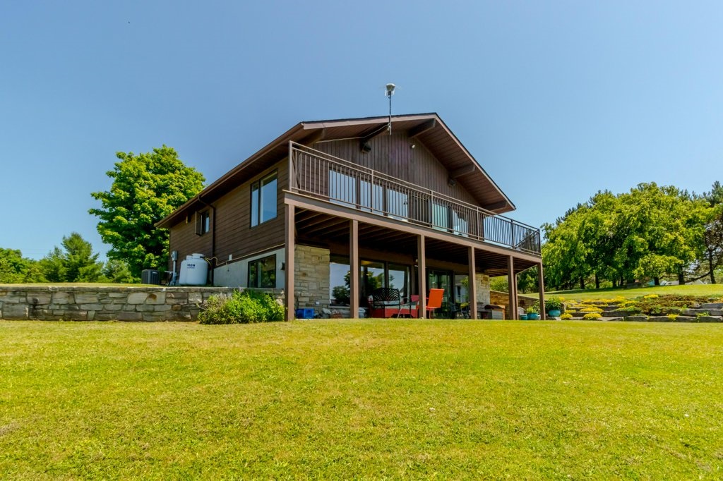 200 Miller Lane, Wolfe Island, Ontario (ID K20000321)