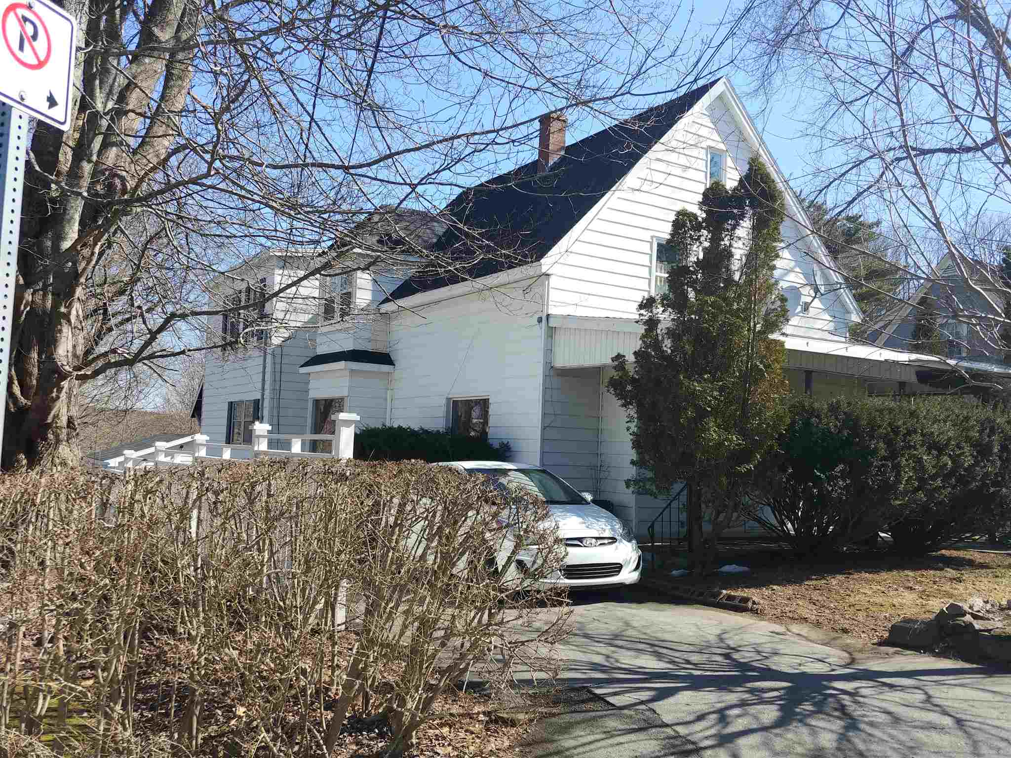 113 Alexandra Avenue, Bridgewater, Nova Scotia (ID 202104547)