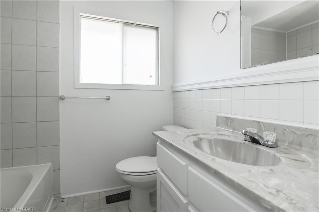 29,31,35,37 FOUNTAIN Street W, Guelph, Ontario (ID 40017452) - image 15