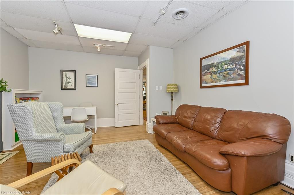 3 Paisley Street, Guelph, Ontario (ID 30811747) - image 11