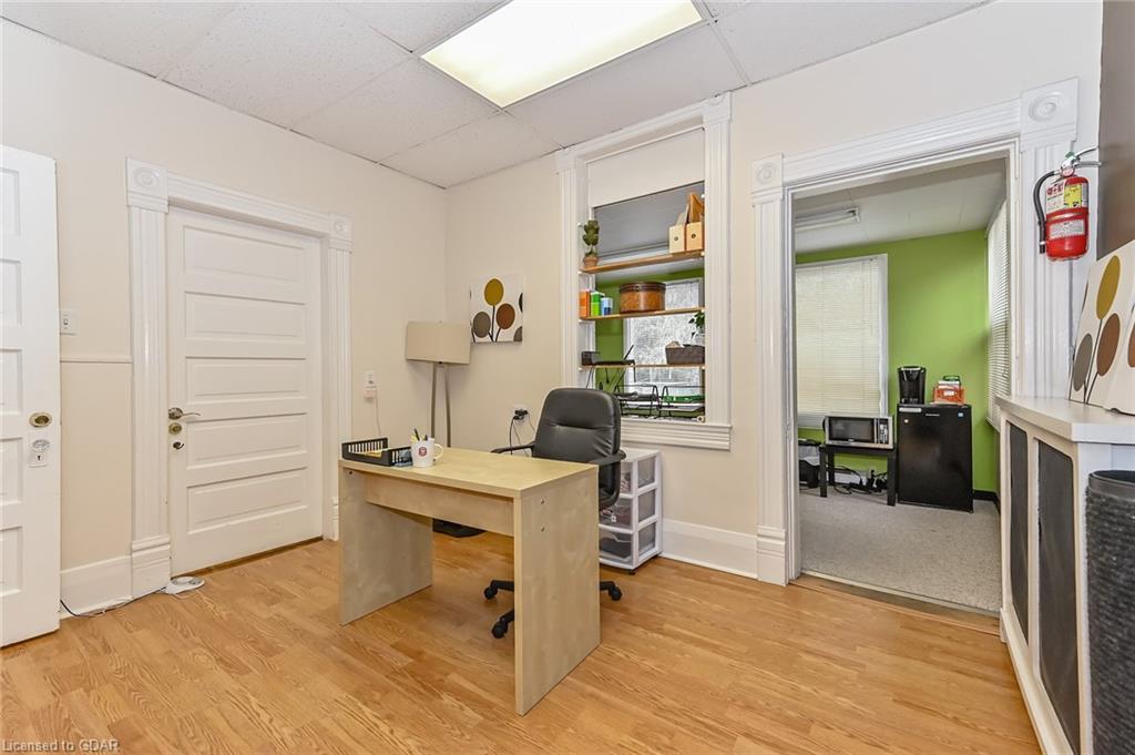 3 Paisley Street, Guelph, Ontario (ID 30811747) - image 16