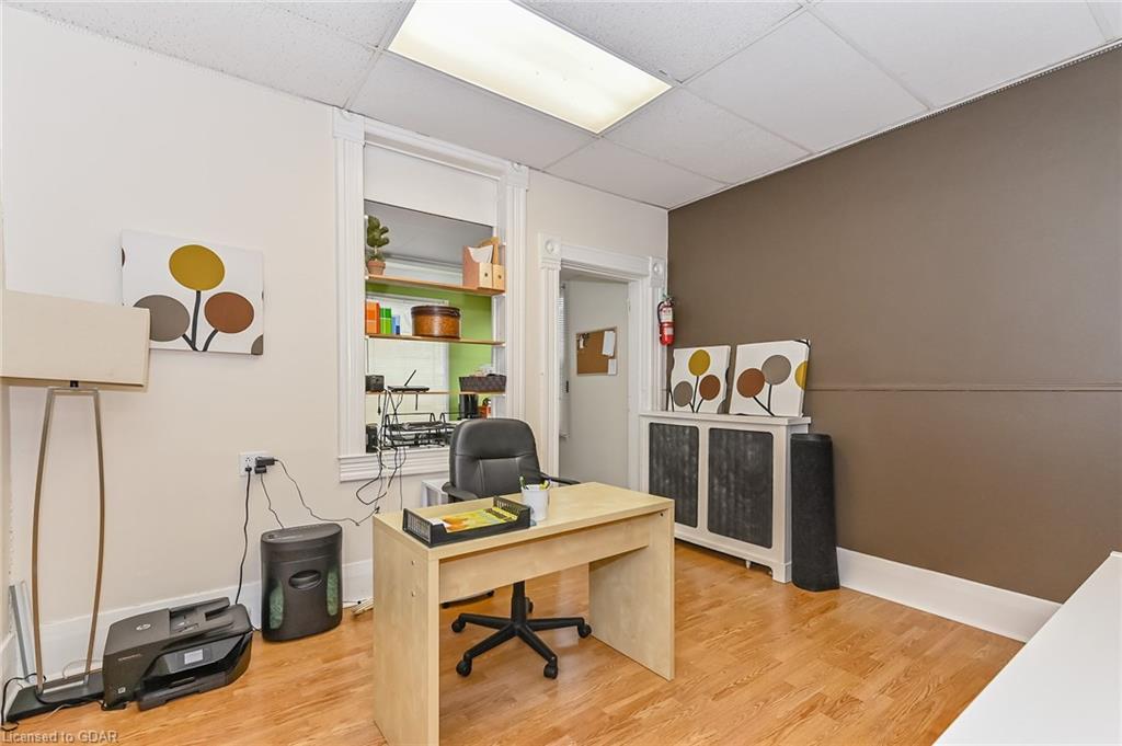 3 Paisley Street, Guelph, Ontario (ID 30811747) - image 18