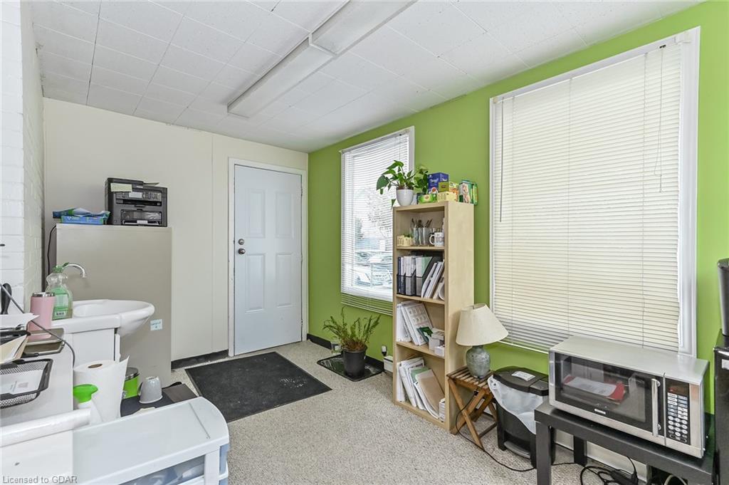 3 Paisley Street, Guelph, Ontario (ID 30811747) - image 20