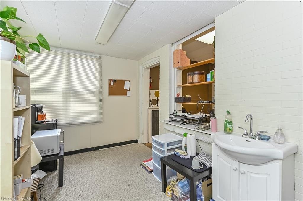 3 Paisley Street, Guelph, Ontario (ID 30811747) - image 21