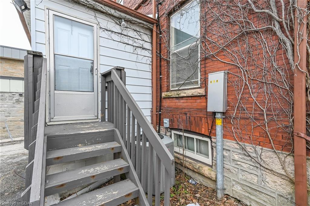 3 Paisley Street, Guelph, Ontario (ID 30811747) - image 41