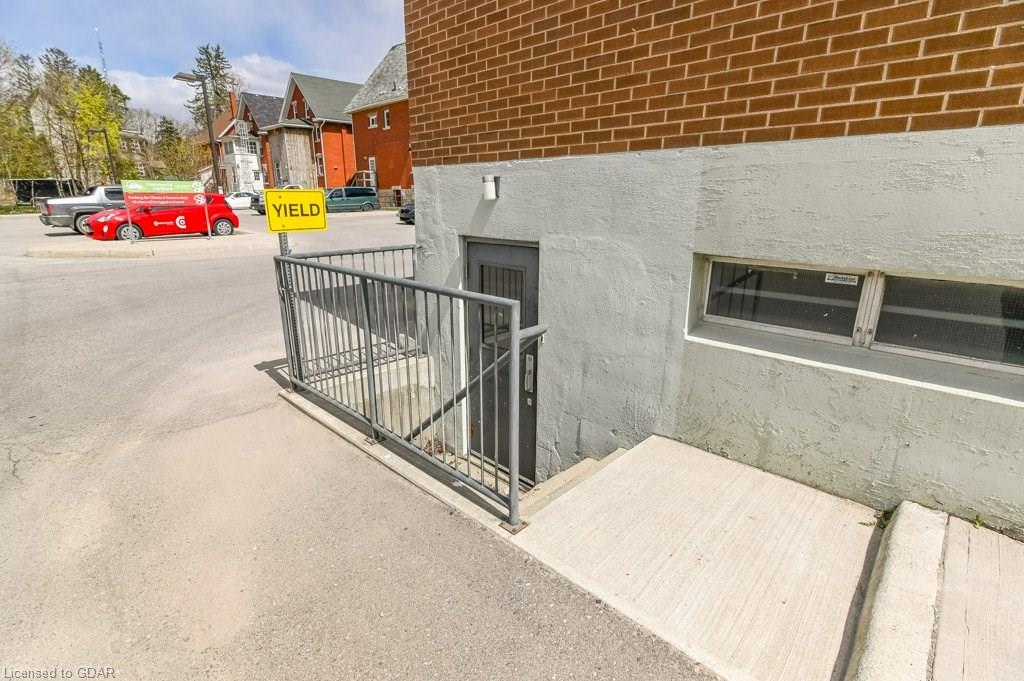 21 COLLEGE Avenue W, Guelph, Ontario (ID 30806530) - image 36