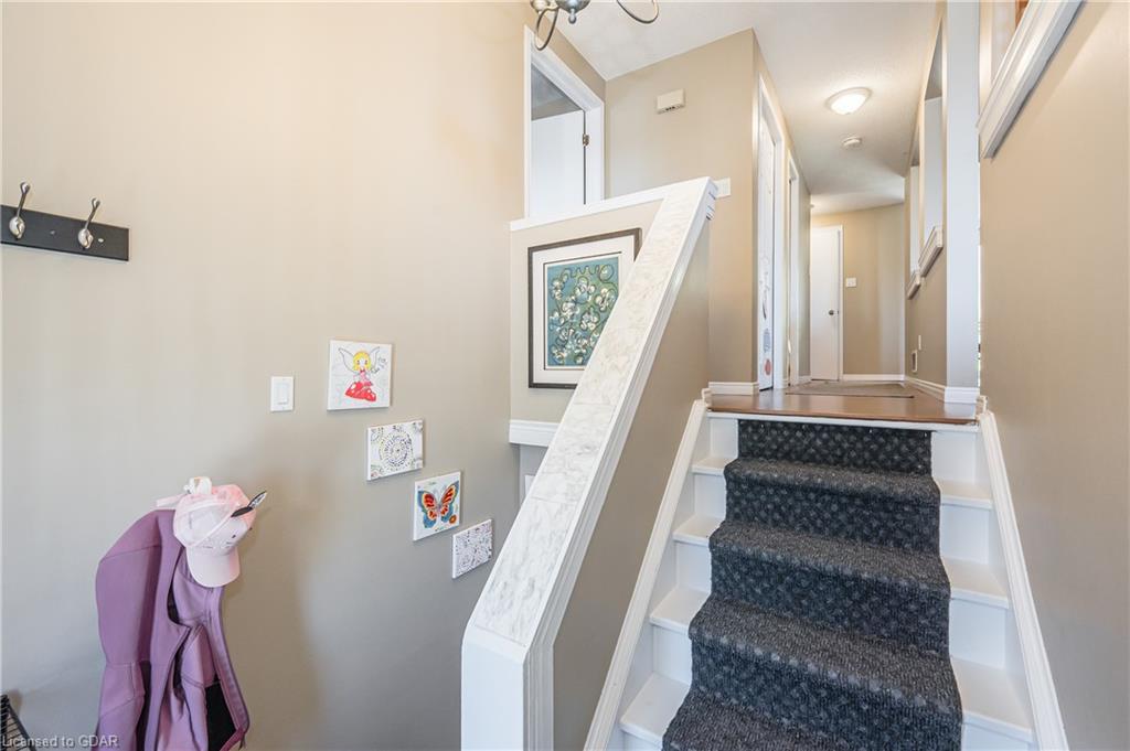 108 FRESHMEADOW Way, Guelph, Ontario (ID 40242848) - image 11