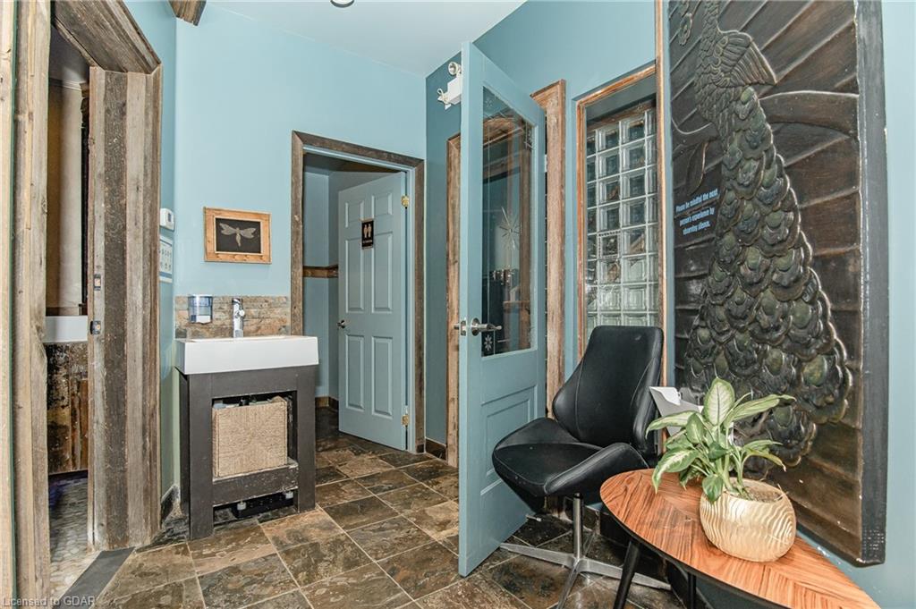 78 NORFOLK Street, Guelph, Ontario (ID 40248671) - image 15