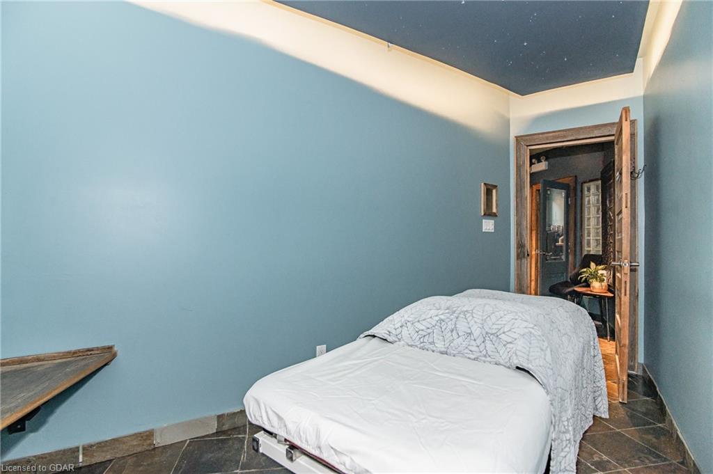 78 NORFOLK Street, Guelph, Ontario (ID 40248671) - image 18