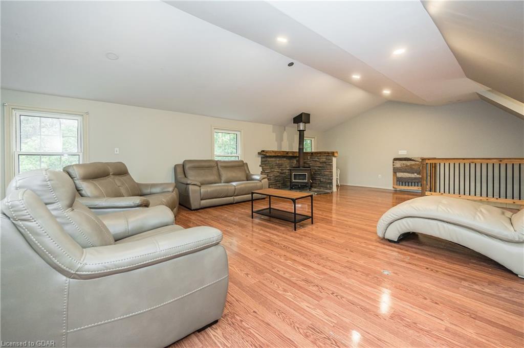 47 BURLINGTON Street, Harrisburg, Ontario (ID 40240187) - image 40