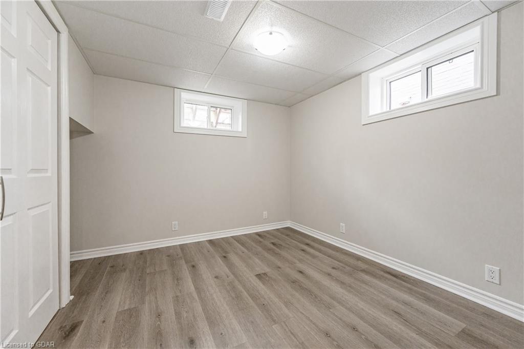 465 HIGHLAND Road E, Kitchener, Ontario (ID 40284960) - image 32
