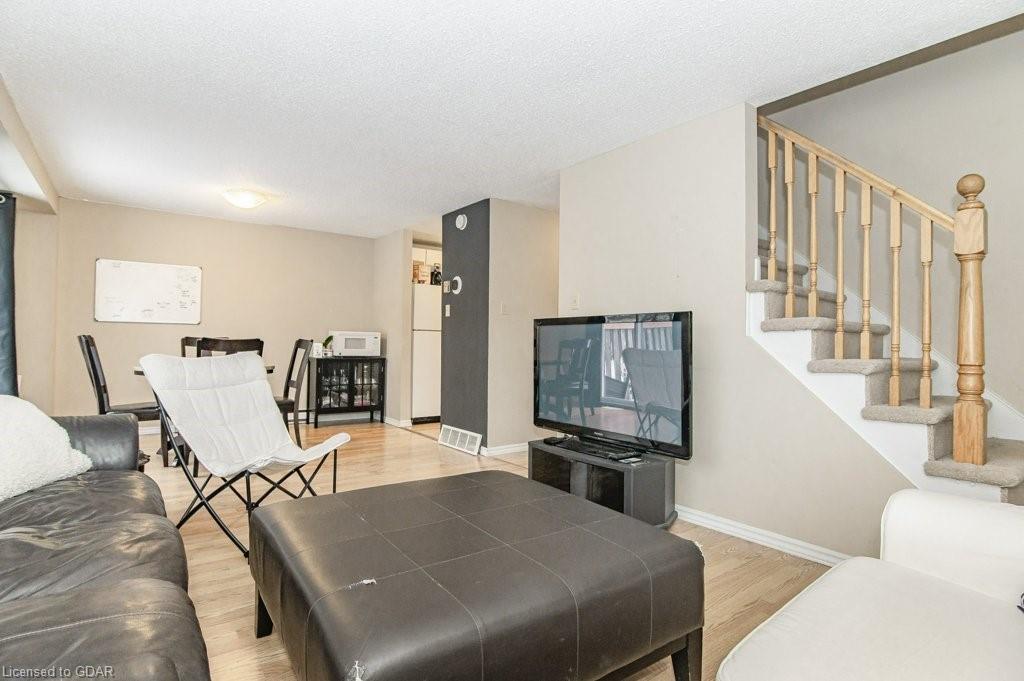 38 WALMAN Drive, Guelph, Ontario (ID 40056430) - image 9