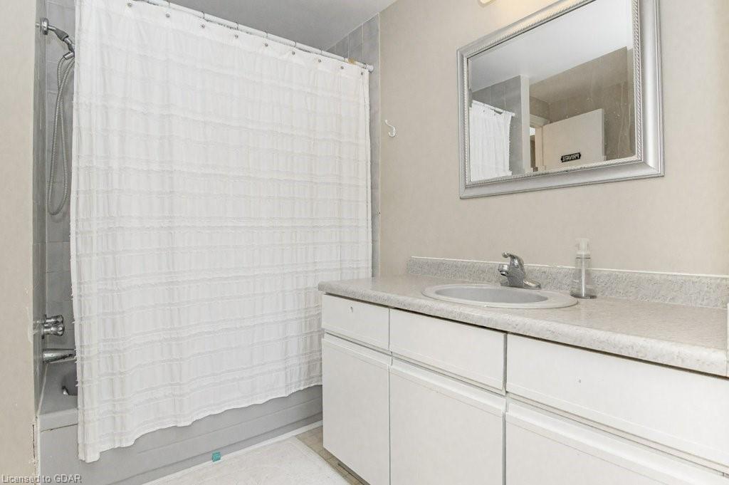 38 WALMAN Drive, Guelph, Ontario (ID 40056430) - image 13