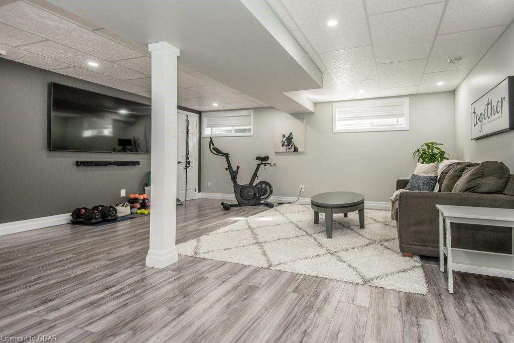 28 BROWN Street, Guelph, Ontario (ID 40279093) - image 43