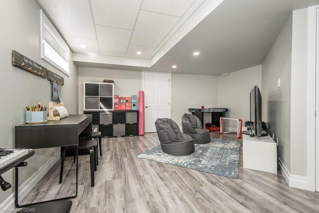 28 BROWN Street, Guelph, Ontario (ID 40279093) - image 44