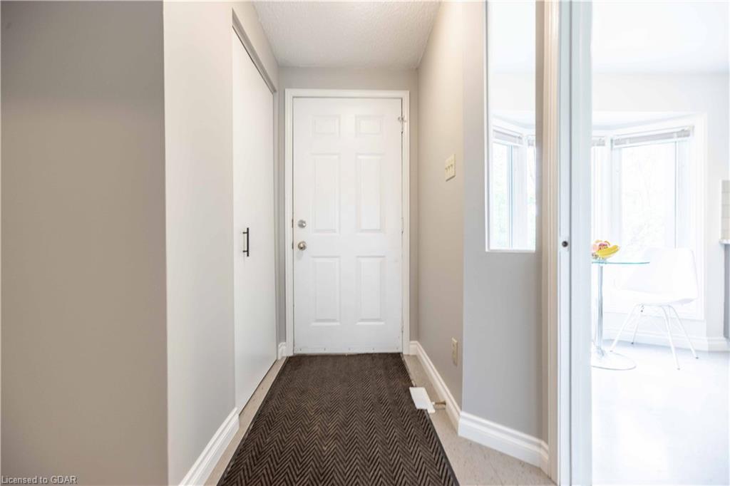 1 THORNBERRY Court, Guelph, Ontario (ID 40267528) - image 11