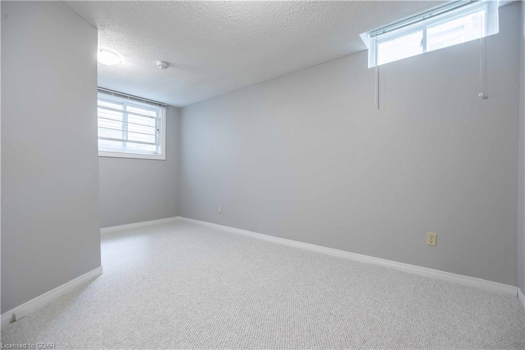 1 THORNBERRY Court, Guelph, Ontario (ID 40267528) - image 30