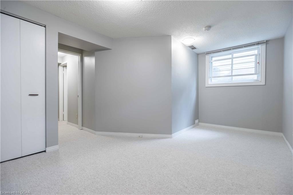 1 THORNBERRY Court, Guelph, Ontario (ID 40267528) - image 31