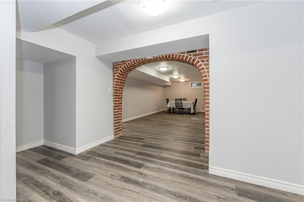 313 VICTORIA Road N, Guelph, Ontario (ID 40284724) - image 24