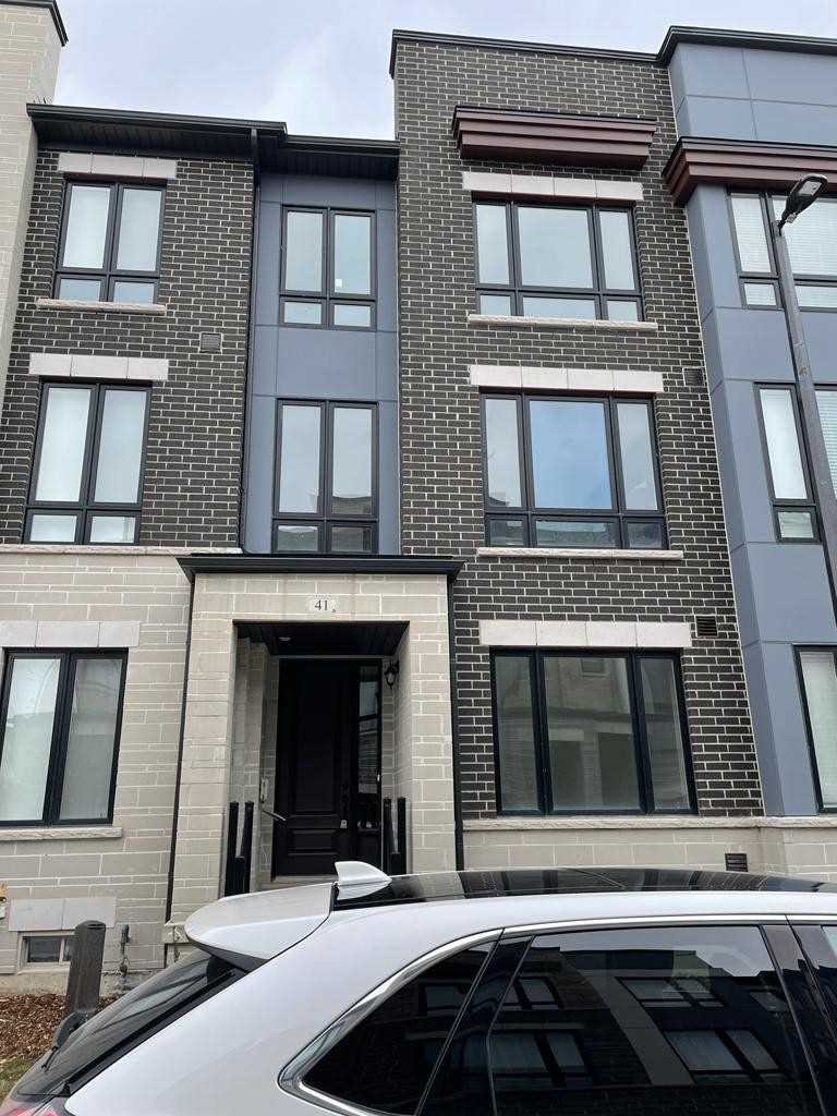41 Steamboat Way Way, Whitby, Ontario (ID E5912151)