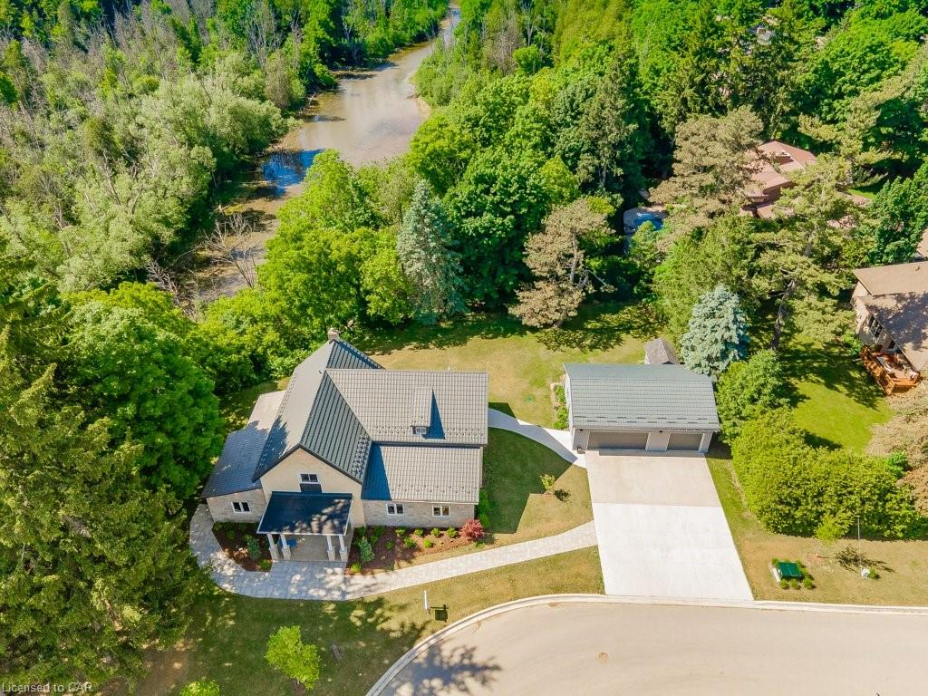 5 GORE ESTATE Court, Ayr, Ontario (ID 40277132)