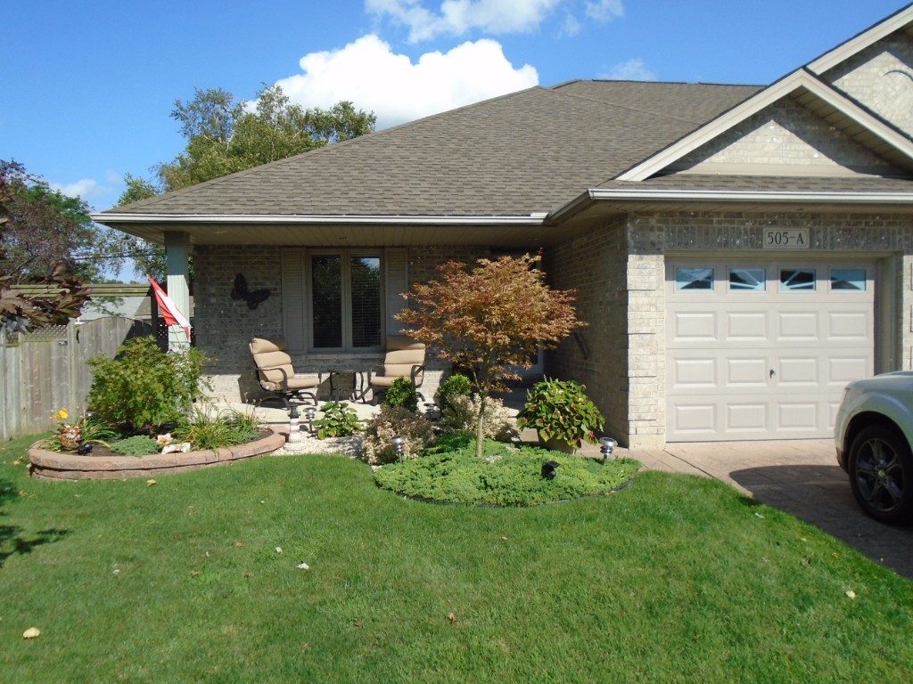 505A LOUISA ST, Point Edward, Ontario (ID 201776592)