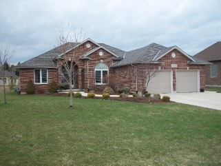 3552 VICTORIA ST, Plympton-wyoming, Ontario (ID 201465826)
