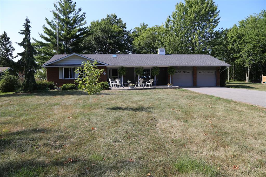 5164 LAKESHORE Road, Plympton-wyoming, Ontario (ID 19022456)