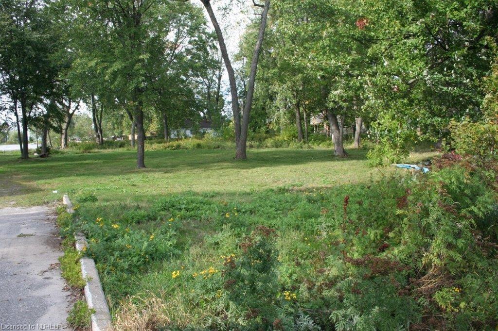 2 SUNSET Boulevard, North Bay, Ontario (ID 256331)
