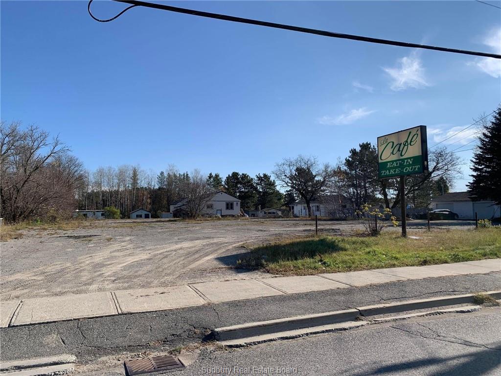 4532 Notre Dame Avenue, Hanmer, Ontario (ID 2098980)