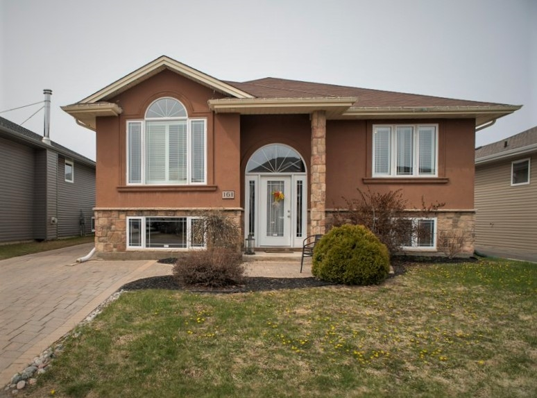 161 Loxley Bay, Thunder Bay, Ontario (ID TB200880)
