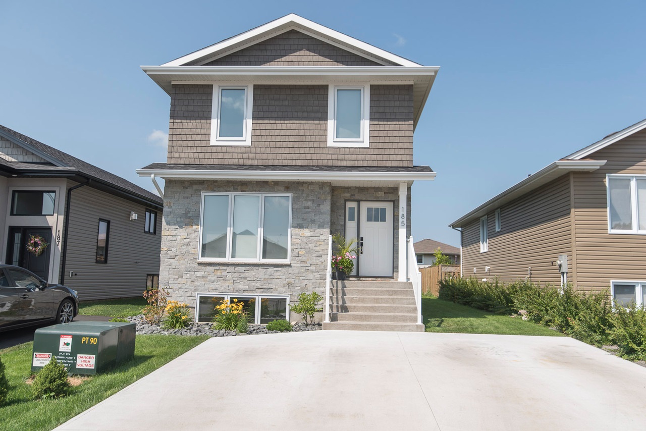185 Cougar Crescent, Thunder Bay, Ontario (ID TB192432)