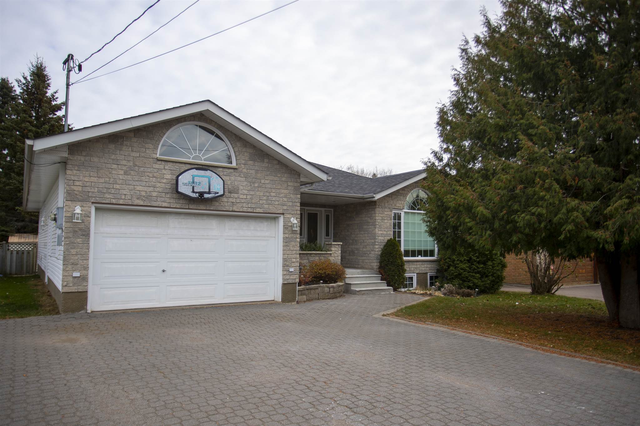 81 Enniskillen Avenue, Thunder Bay, Ontario (ID TB193613)