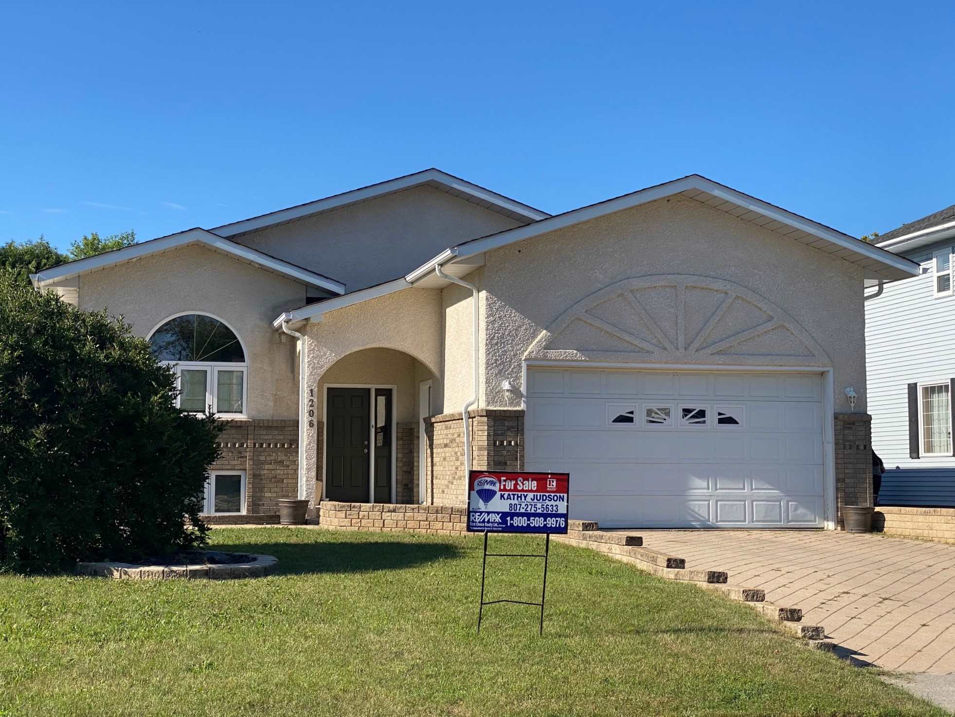 1206 Elizabeth Street, Fort Frances, Ontario (ID TB201802)