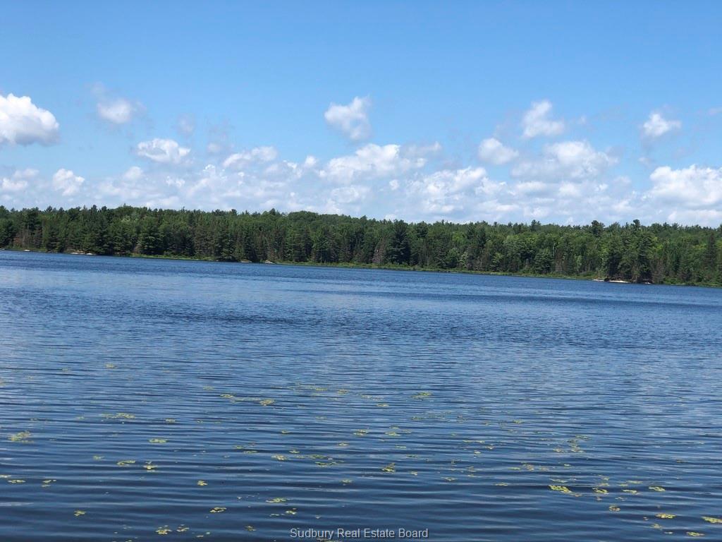 Fryer Lake, Spanish, Ontario (ID 2098683)