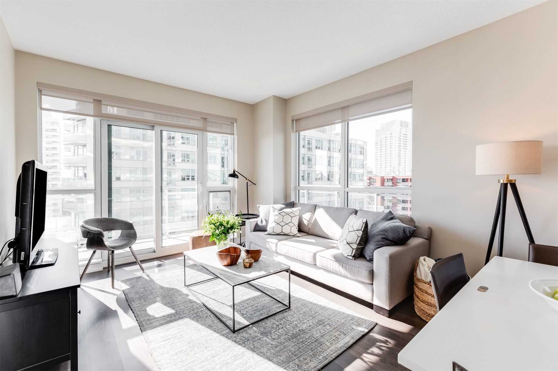 98 Lillian St, Toronto, Ontario (ID C5113867)